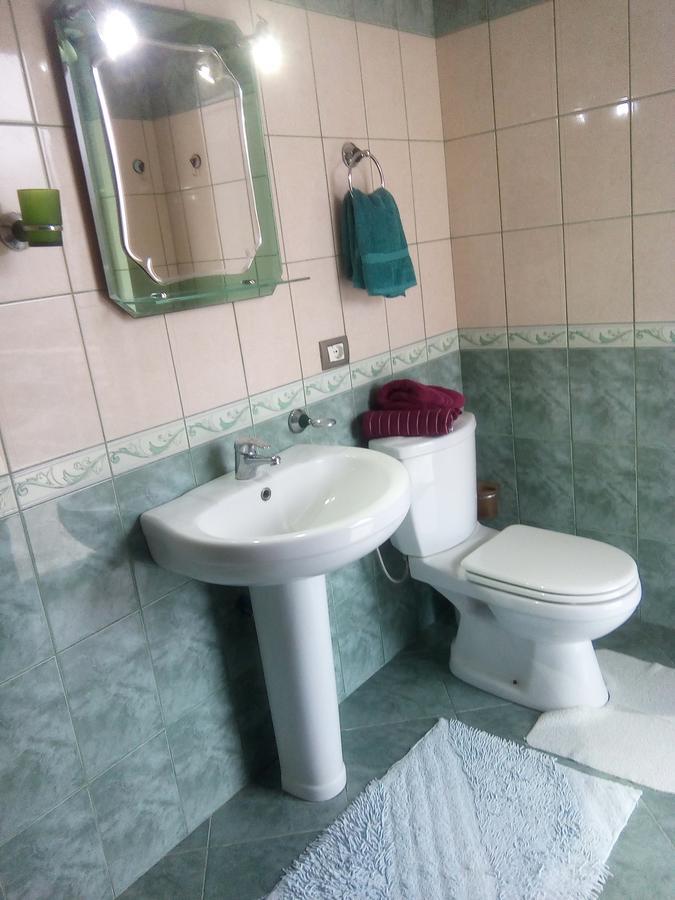 Eagle House Villa Permet Luaran gambar